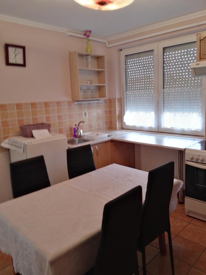 Kiskucko Apartman Hajduszoboszlo Exterior photo